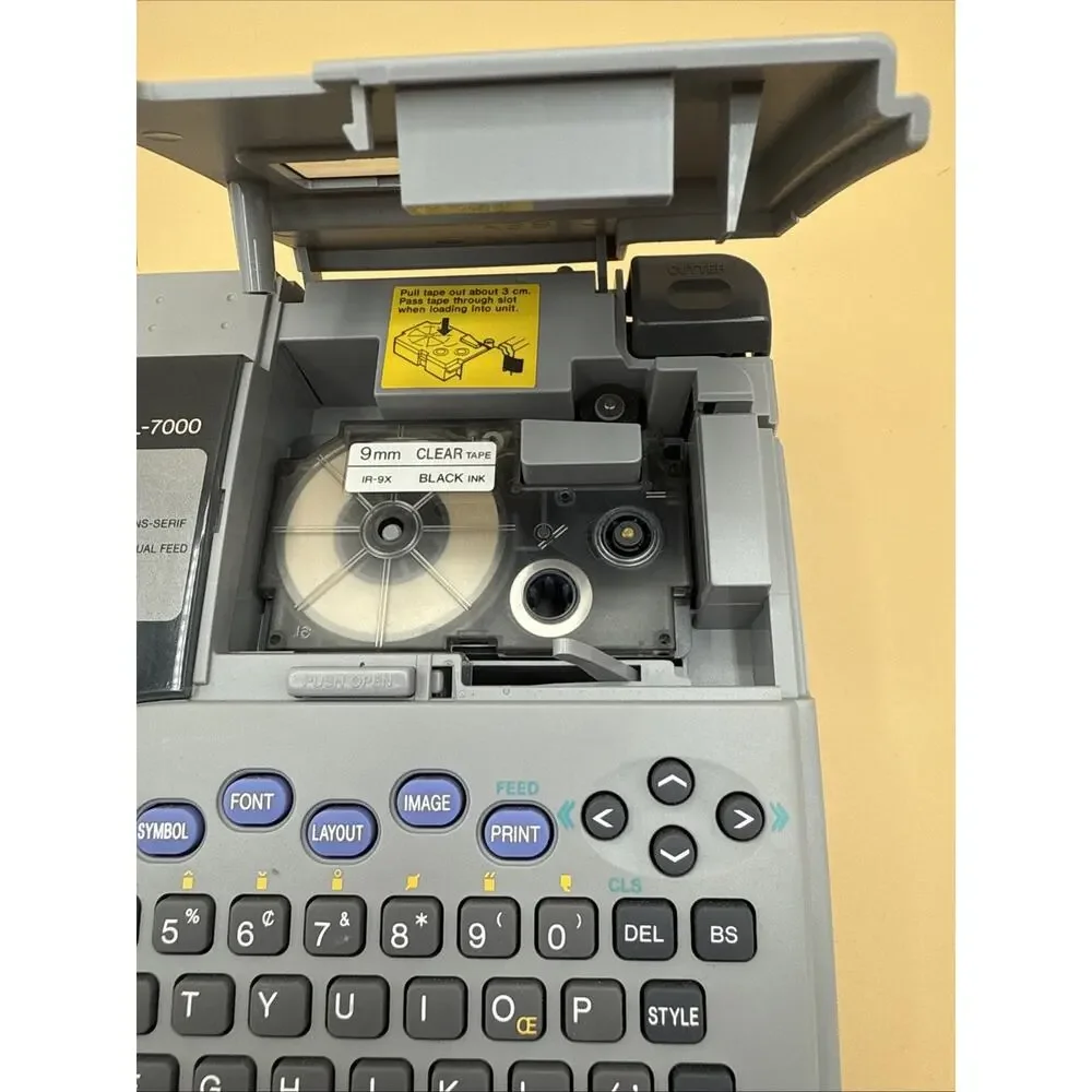 Casio KL-750 EZ-Label Printer Thermal Label Maker 2 Line Powers On